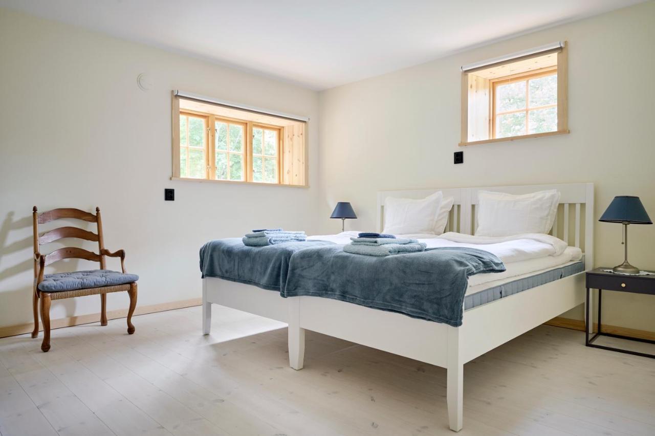 Spectacular 6-Bed House In Beautiful Manor Park Villa Mariefred Exterior foto